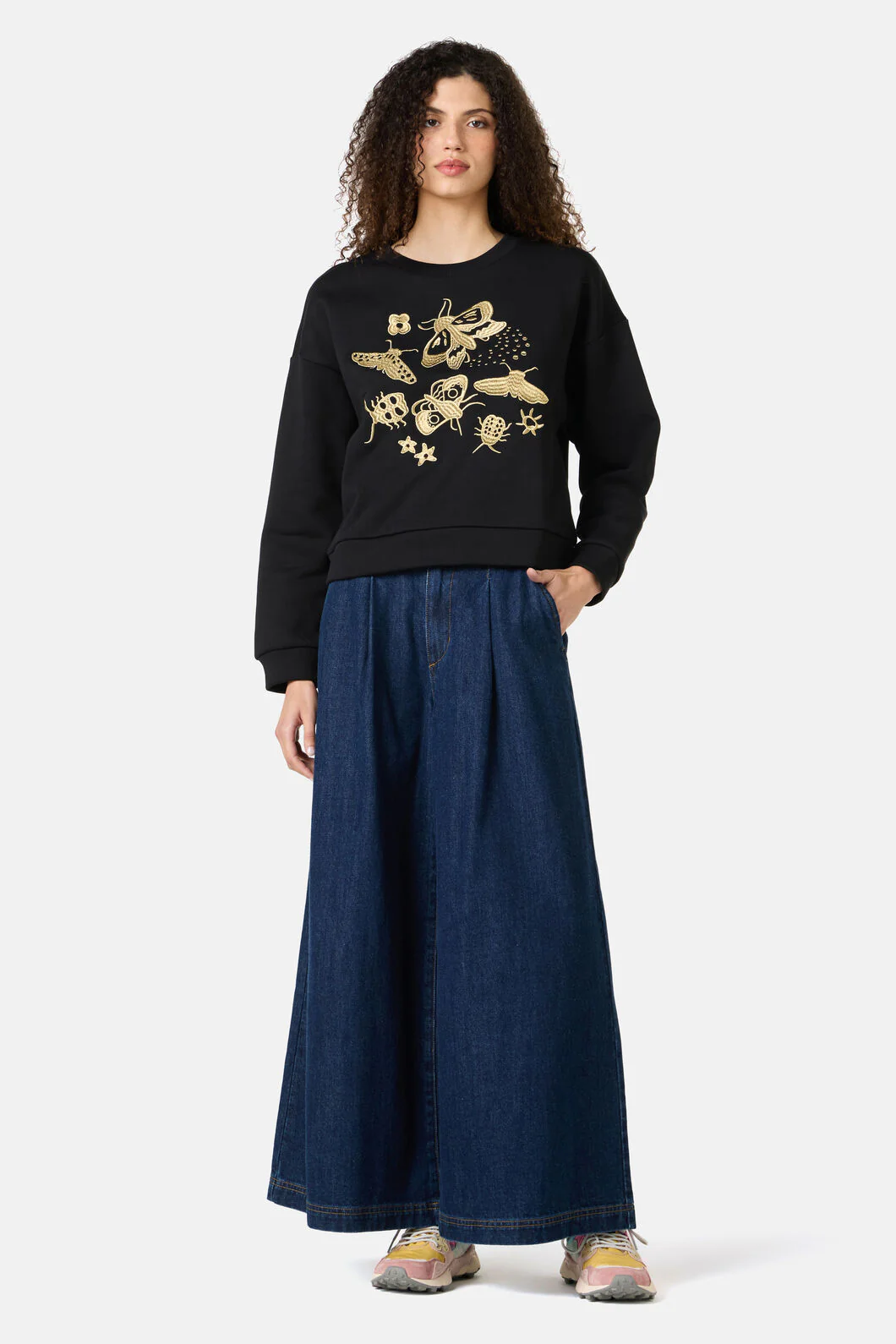 Beetlemania Organic Sweater - Image 2