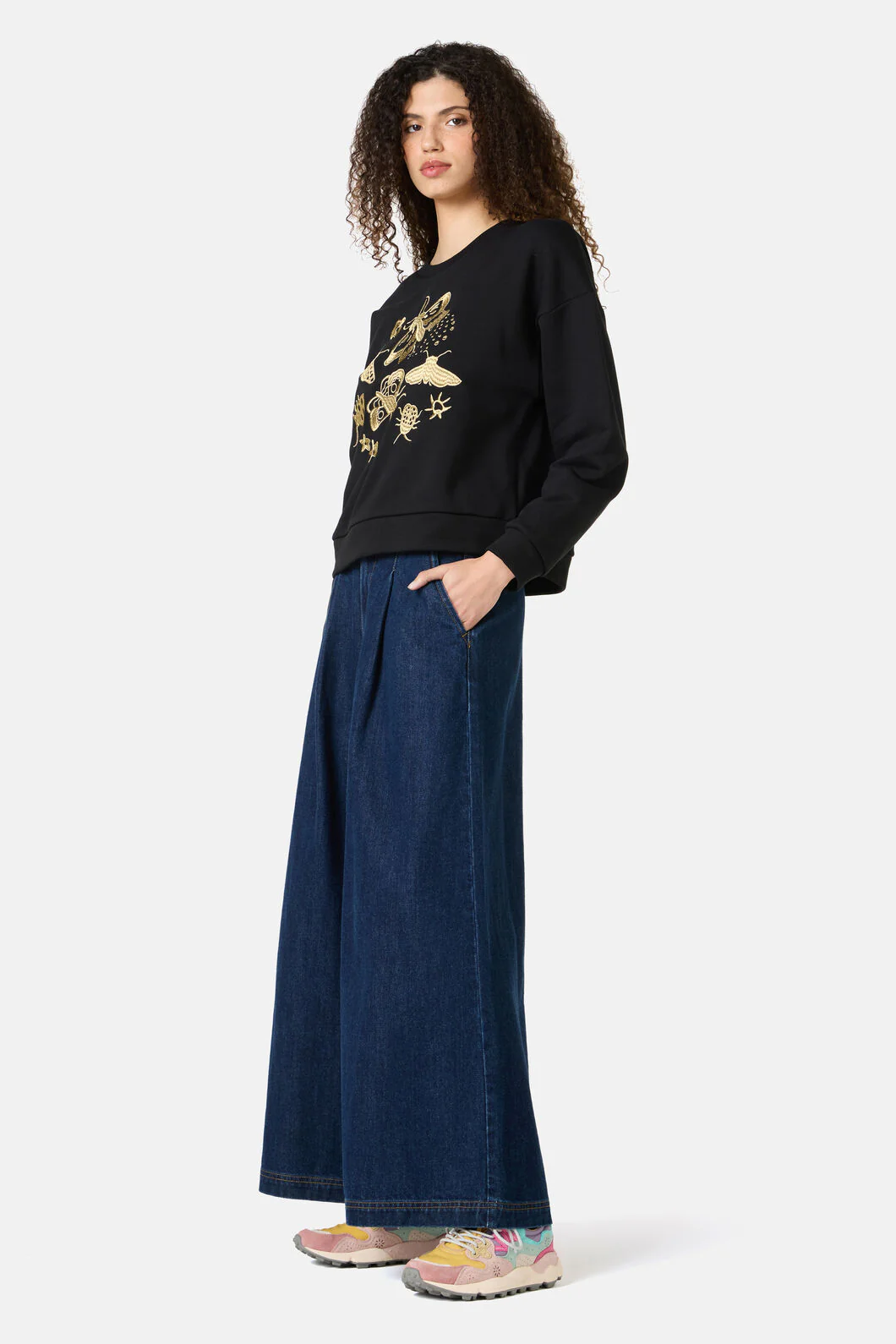 Beetlemania Organic Sweater - Image 3