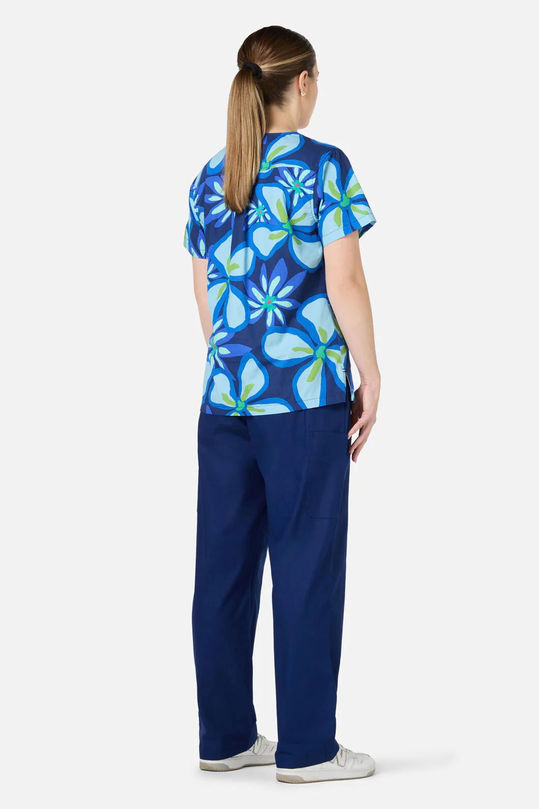 Florita Top & Pant Scrub Set - Image 3