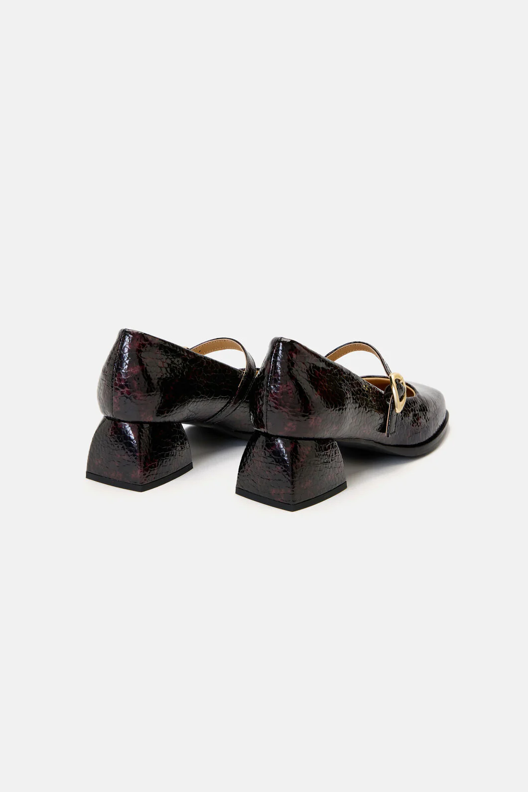 Henrietta Heel - Image 4
