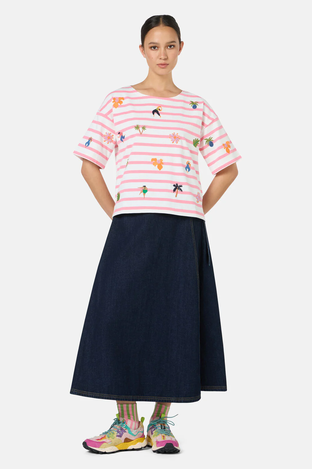 Hidden Paradise Embroidered Oui Non Tee - Image 2