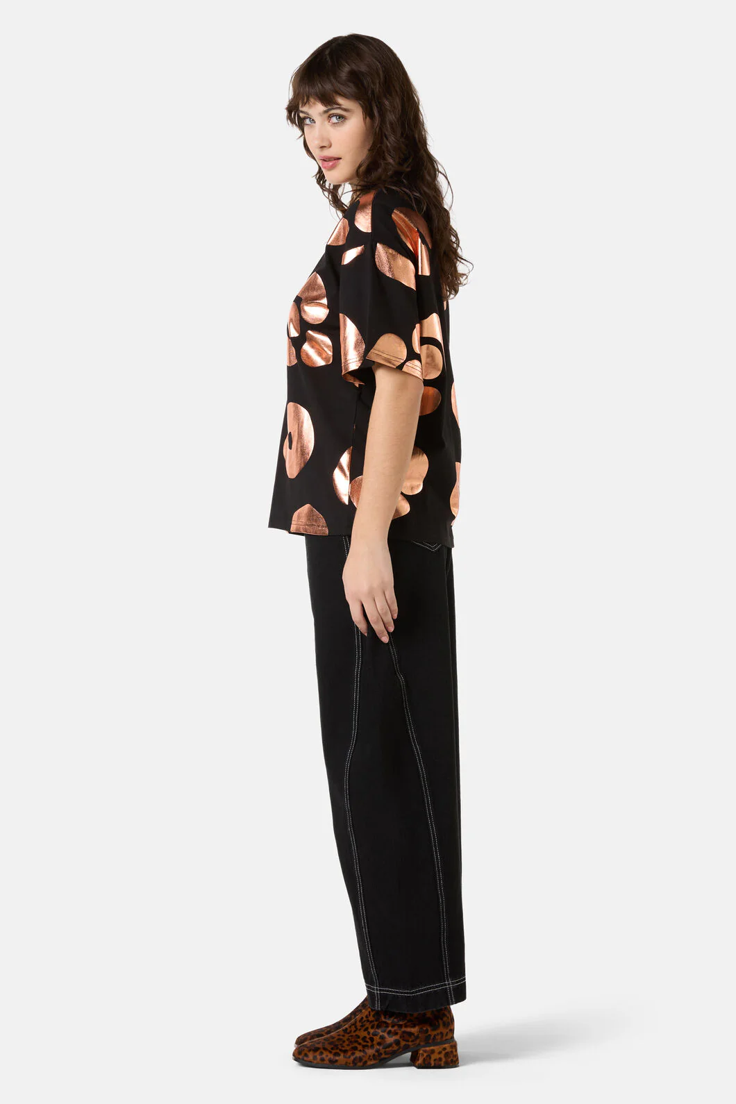 Leo Rising Foil Oversized Tee - Image 3